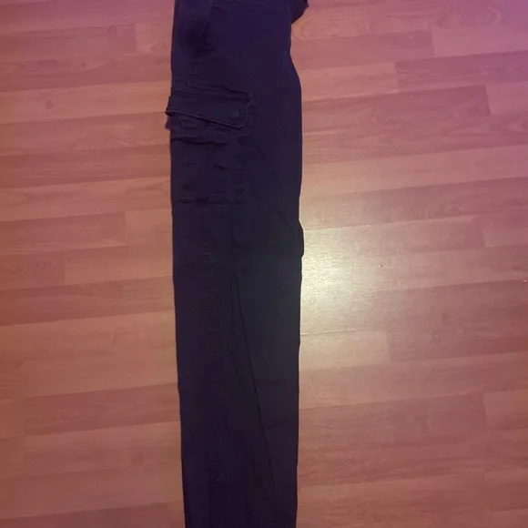 Black American eagle cargos - Picture 3 of 7